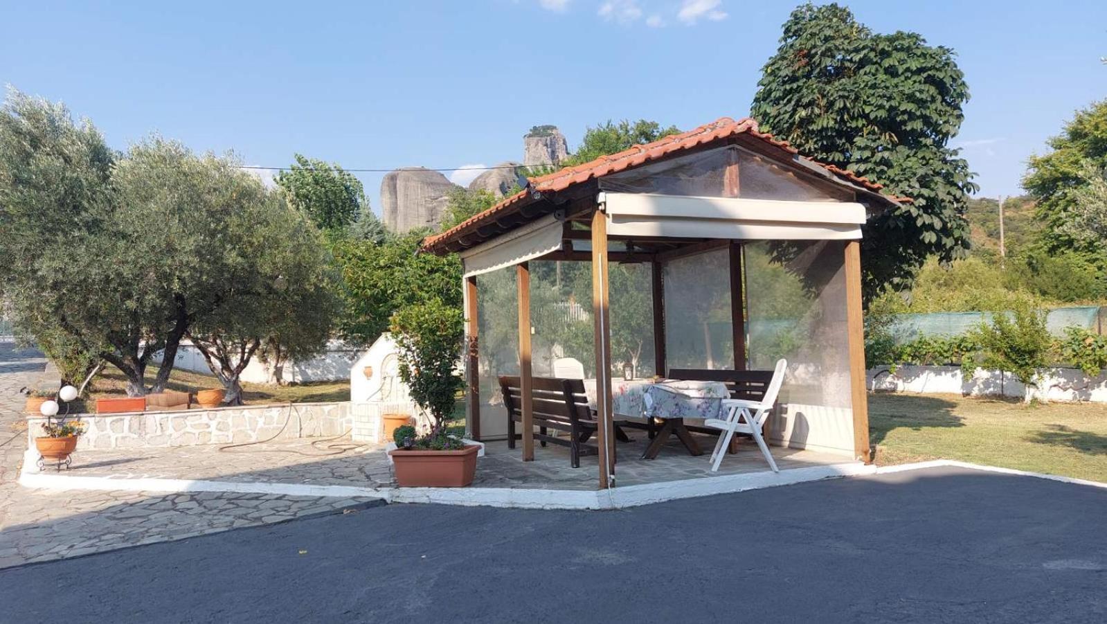 Gasthaus Pomegranate Tree House - Meteora Kalambaka Exterior foto