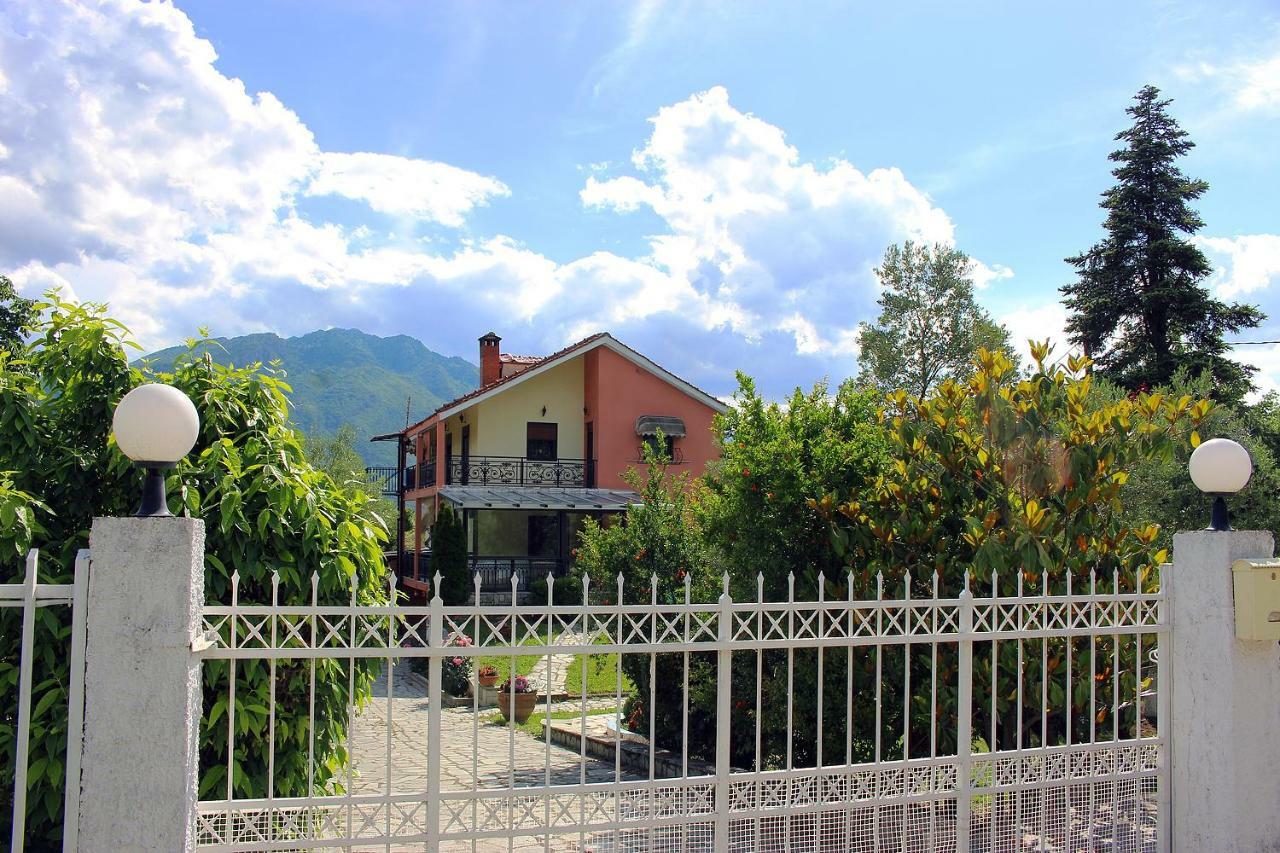 Gasthaus Pomegranate Tree House - Meteora Kalambaka Exterior foto
